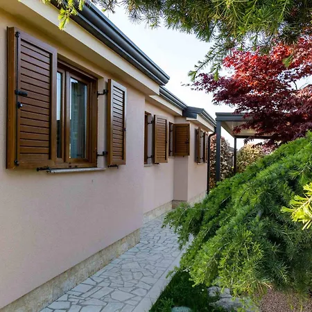 Nina Nova Vas (Porec)